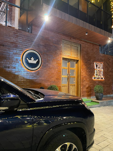 WhiteHouse Residency