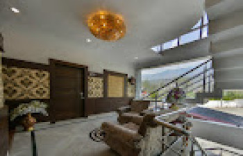 Hotel Pearl Continental Srinagar