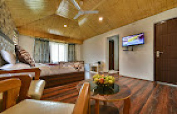 Hotel Pearl Continental Srinagar