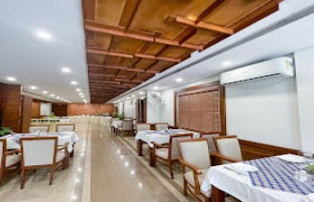 Hotel Vishnu Inn |East Nada | Next to Guruvayoor Temple