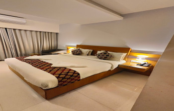 HOTEL INDRIYA WAYANAD