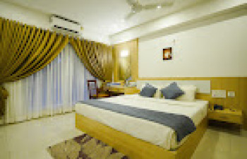 Rainland Resort Athirappilly