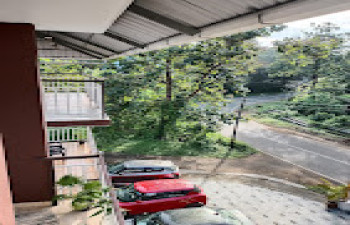 ATHIRAPPILLY GREENLAND RESORT