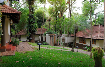 Greenwoods Resort