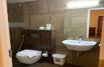Abad Brookside Lakkidi
