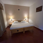 Hotel Treetop