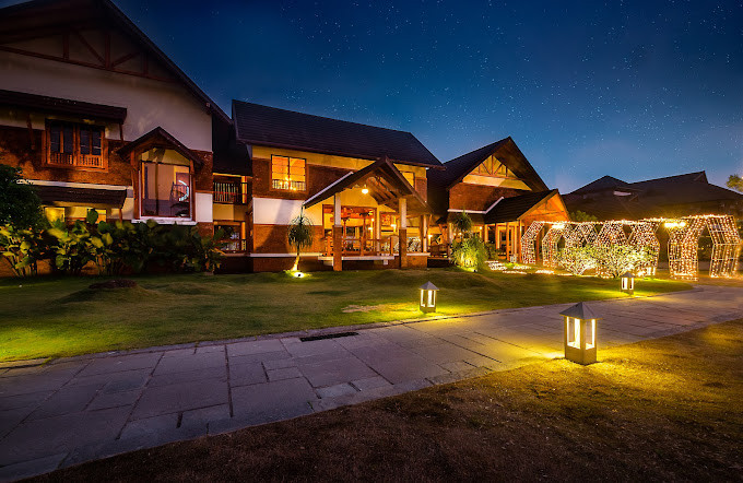 Gokulam Grand Resort and Spa Kumarakom
