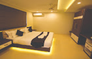 Le Sapphire Hotel