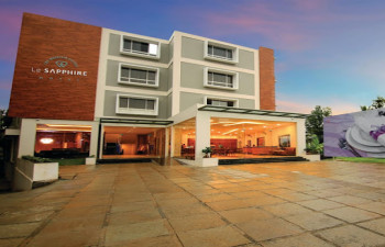 Le Sapphire Hotel