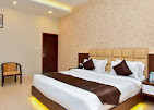 Le Sapphire Hotel