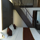 Palette Hill View Resort