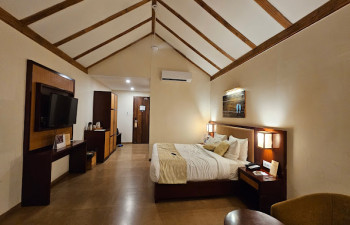 The Fern Sattva Resort, Polo Forest
