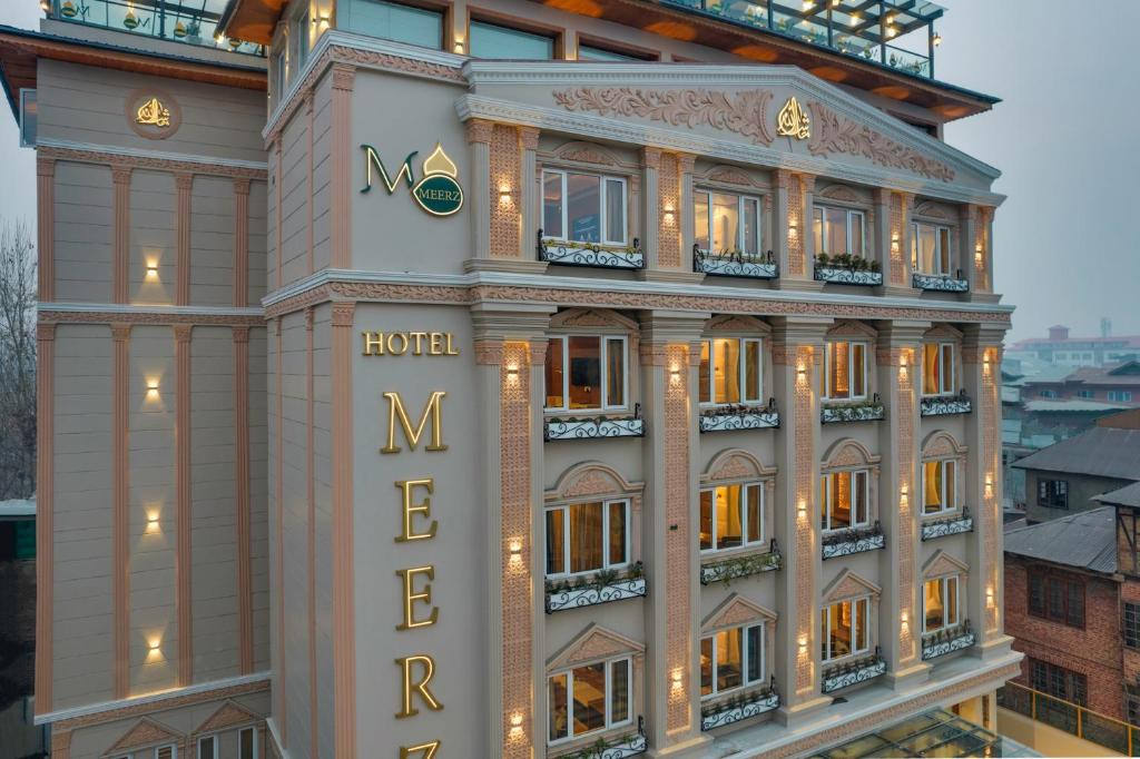 HOTEL MEERZ