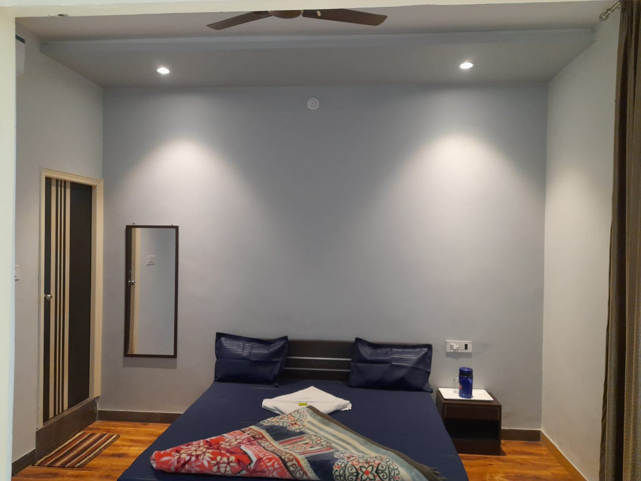 HOTEL KRISHNAA