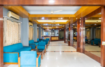 HOTEL KANT PALACE
