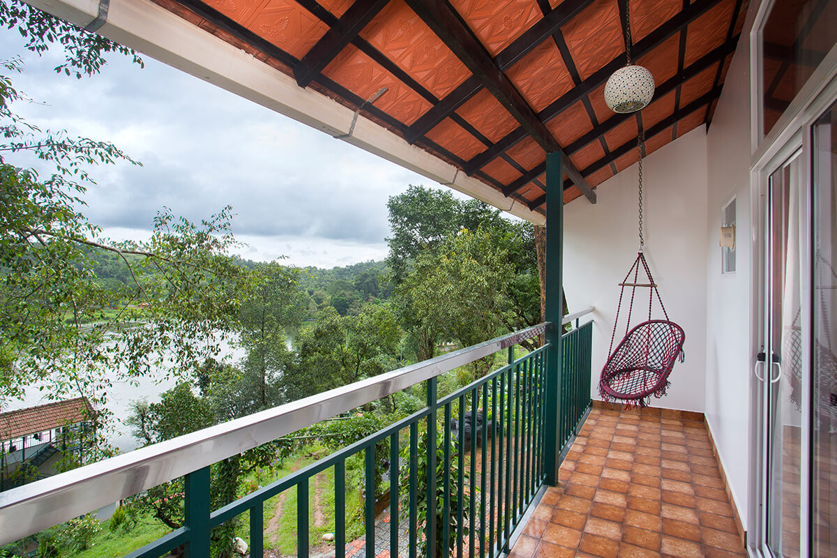 Karlad Lake Resort