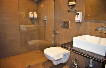 Dazzling Hotel and Resorts