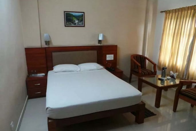 Ritzy Malabar The Retreat Hotel