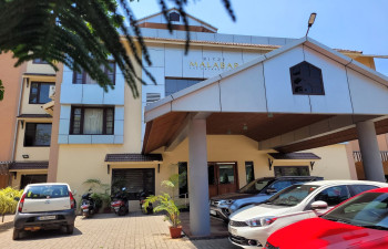 Ritzy Malabar The Retreat Hotel