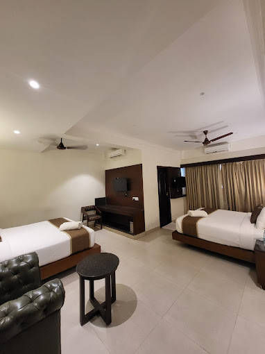 Comorin Grand