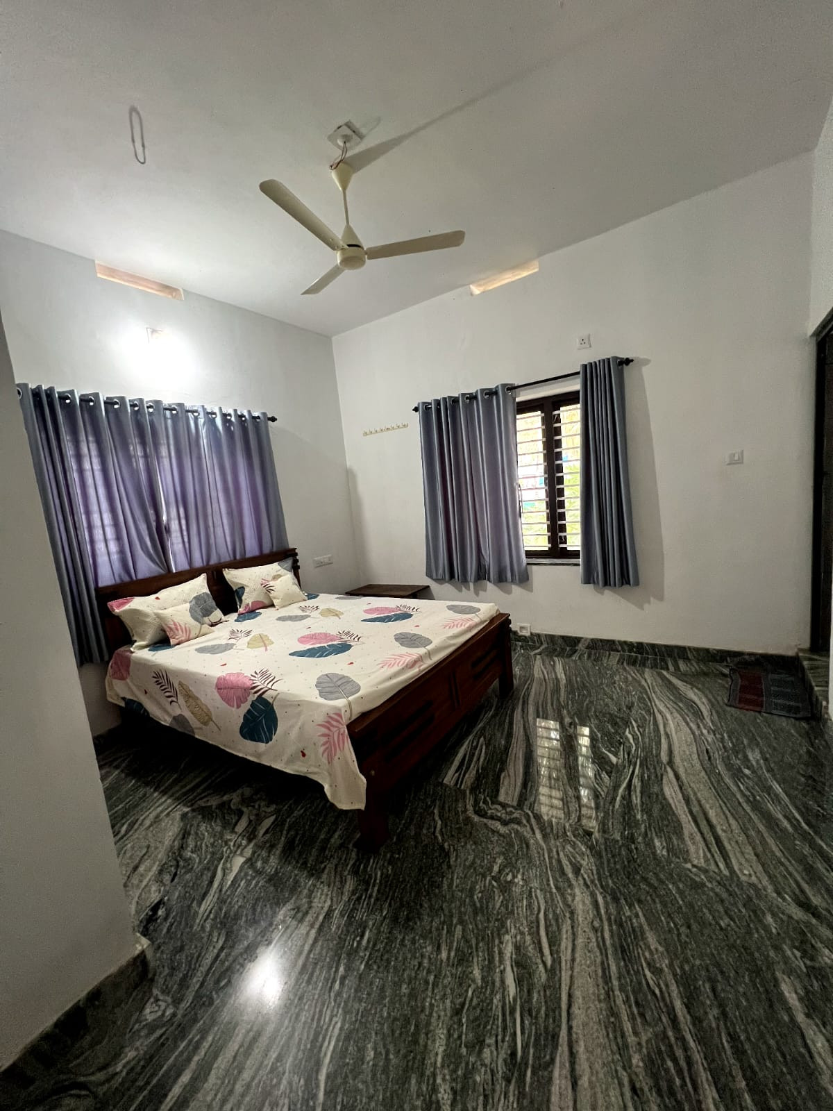 MOUNT RIVER HOMESTAY