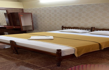 Lake Palace Family Resort