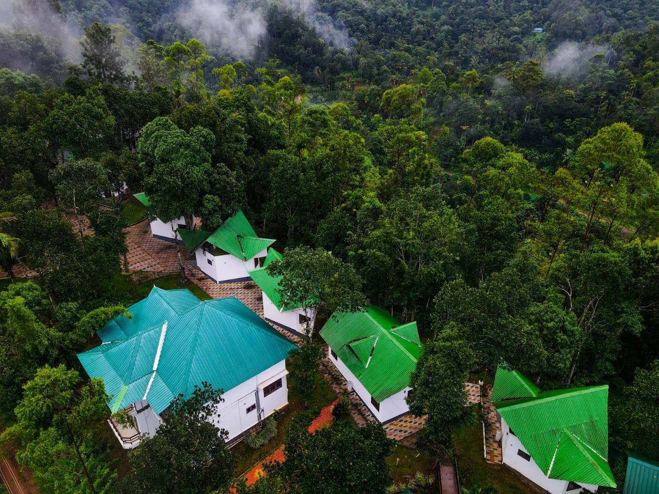 Misty Lake Resorts