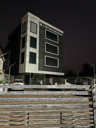 HOTEL JYOTHIS RETREAT