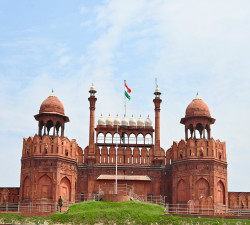 DELHI-AGRA-JAIPUR 4 NIGHTS/5  DAYS