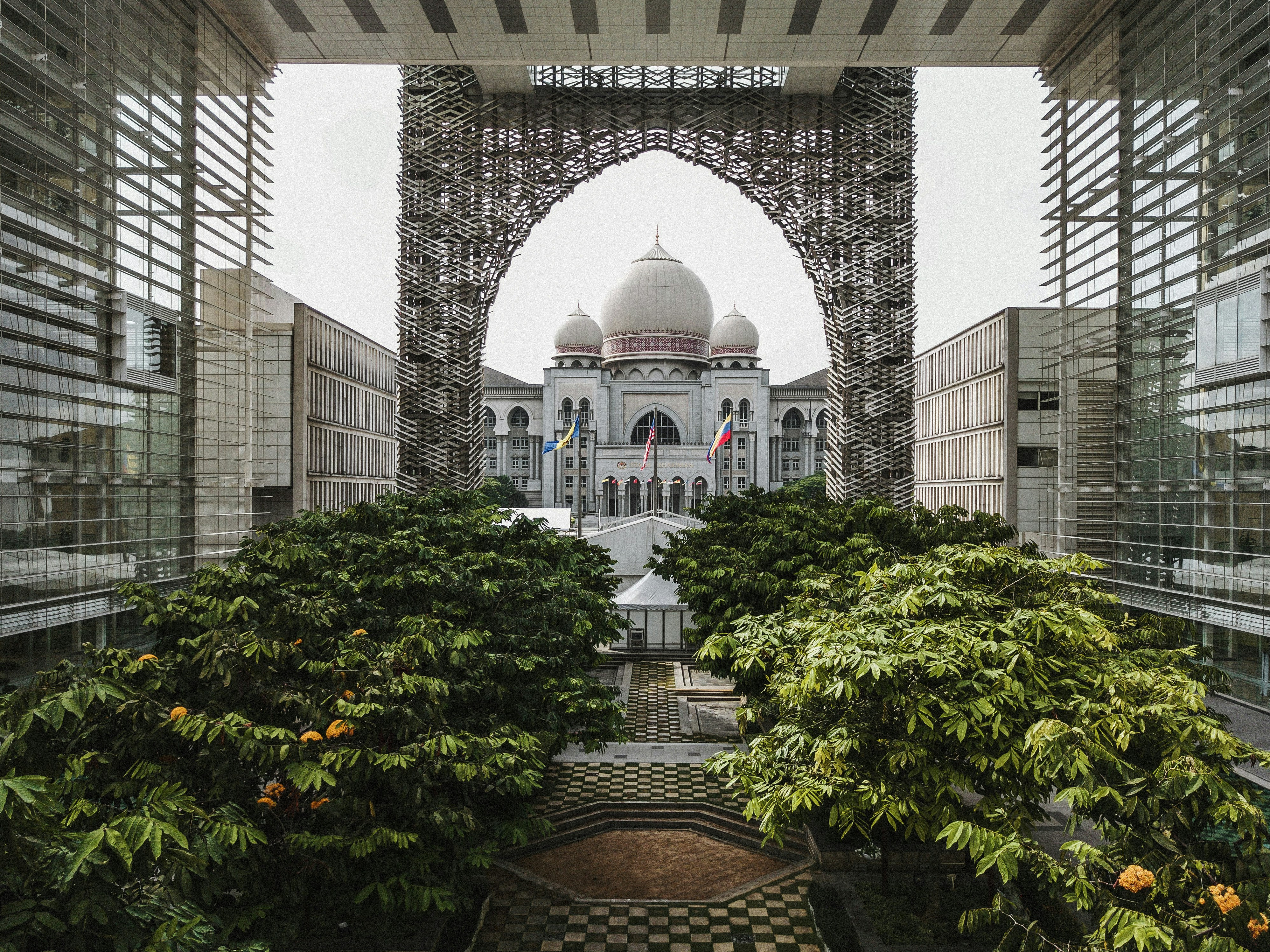 MALAYSIA TOUR PACKAGE 4 DAYS/3 NIGHTS