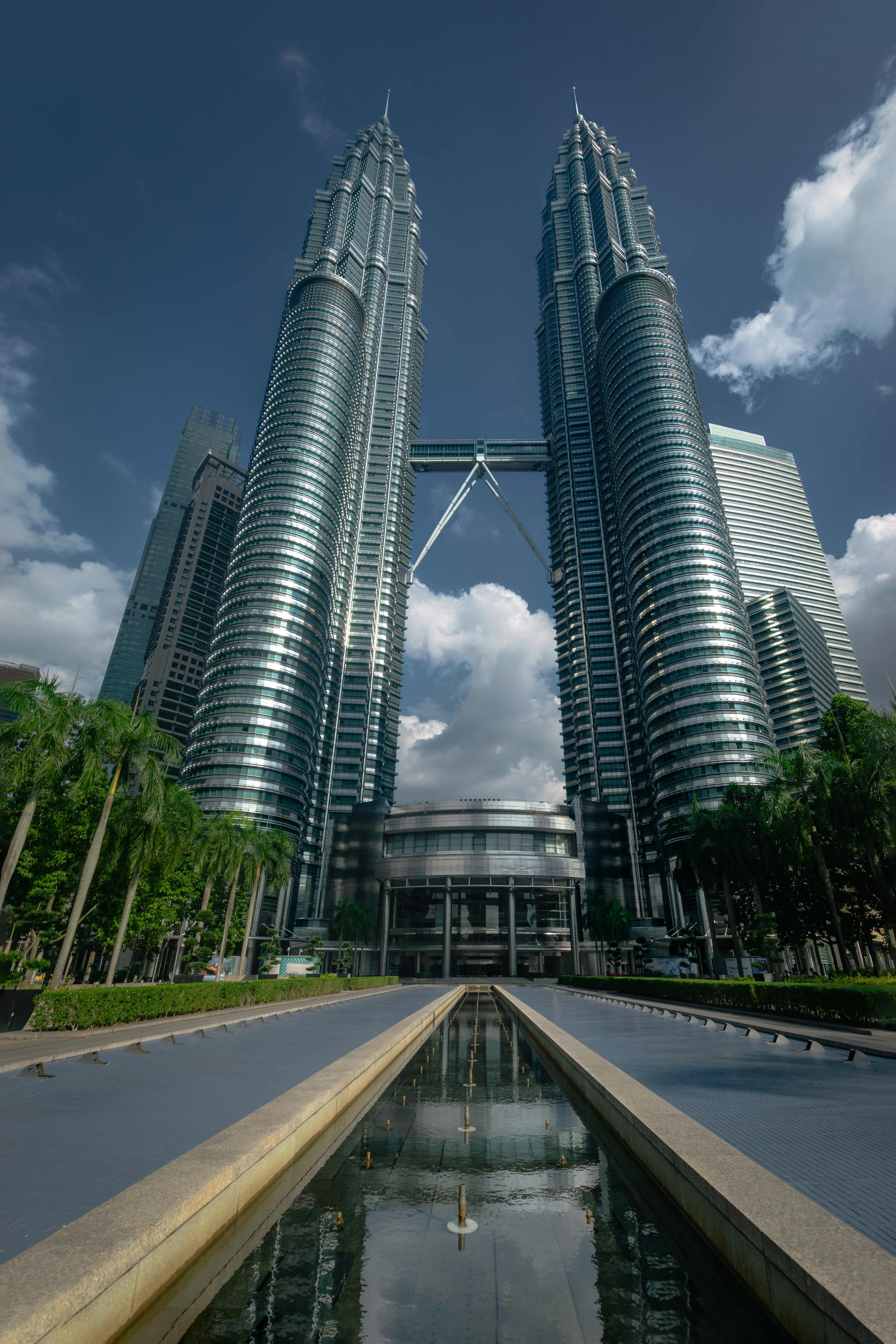 MALAYSIA TOUR PACKAGE 4 DAYS/3 NIGHTS