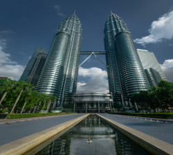 MALAYSIA TOUR PACKAGE 4 DAYS/3 NIGHTS